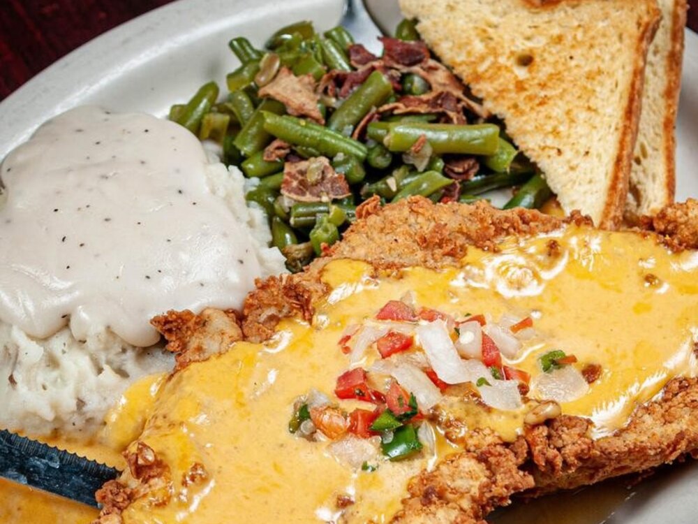 Powerplant Grill signature plate, Seguin Texas